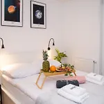 Maya's Residence 49 - spacious 3 rooms apart * Gdansk