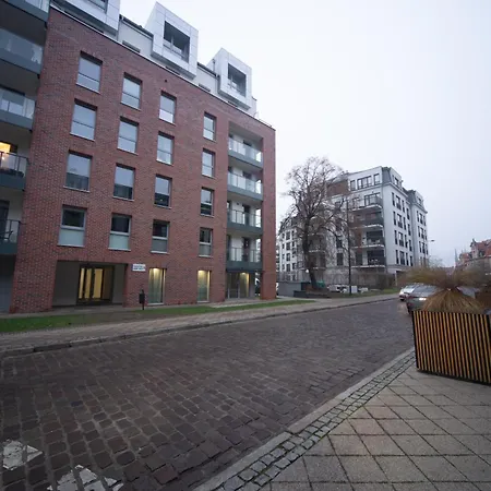 Maya's Flats & 49 - Spacious 3 Гданьск