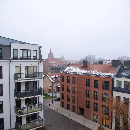 Maya's Flats & 49 - Spacious 3 * 그단스크