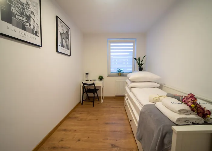 Maya's Flats & 49 - Spacious 3 Gdańsk