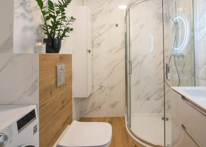 아파트 Maya's Flats & 49 - Spacious 3