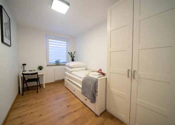 아파트 Maya's Flats & 49 - Spacious 3