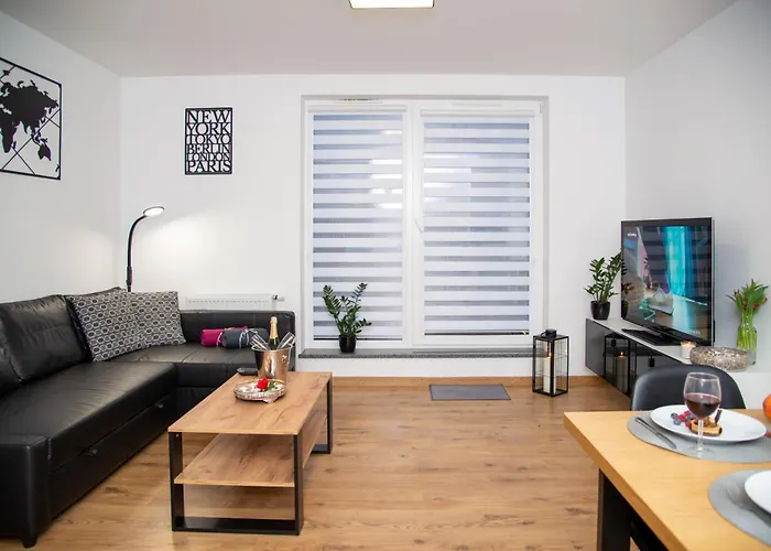 Maya's Flats & 49 - Spacious 3 غدانسك