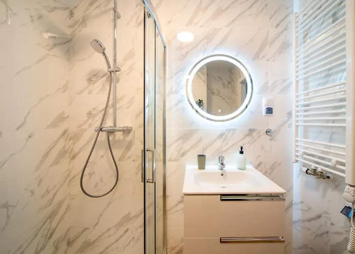 Maya's Flats & 49 - Spacious 3 غدانسك