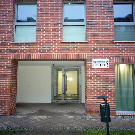 Maya's Flats & 49 - Spacious 3 公寓